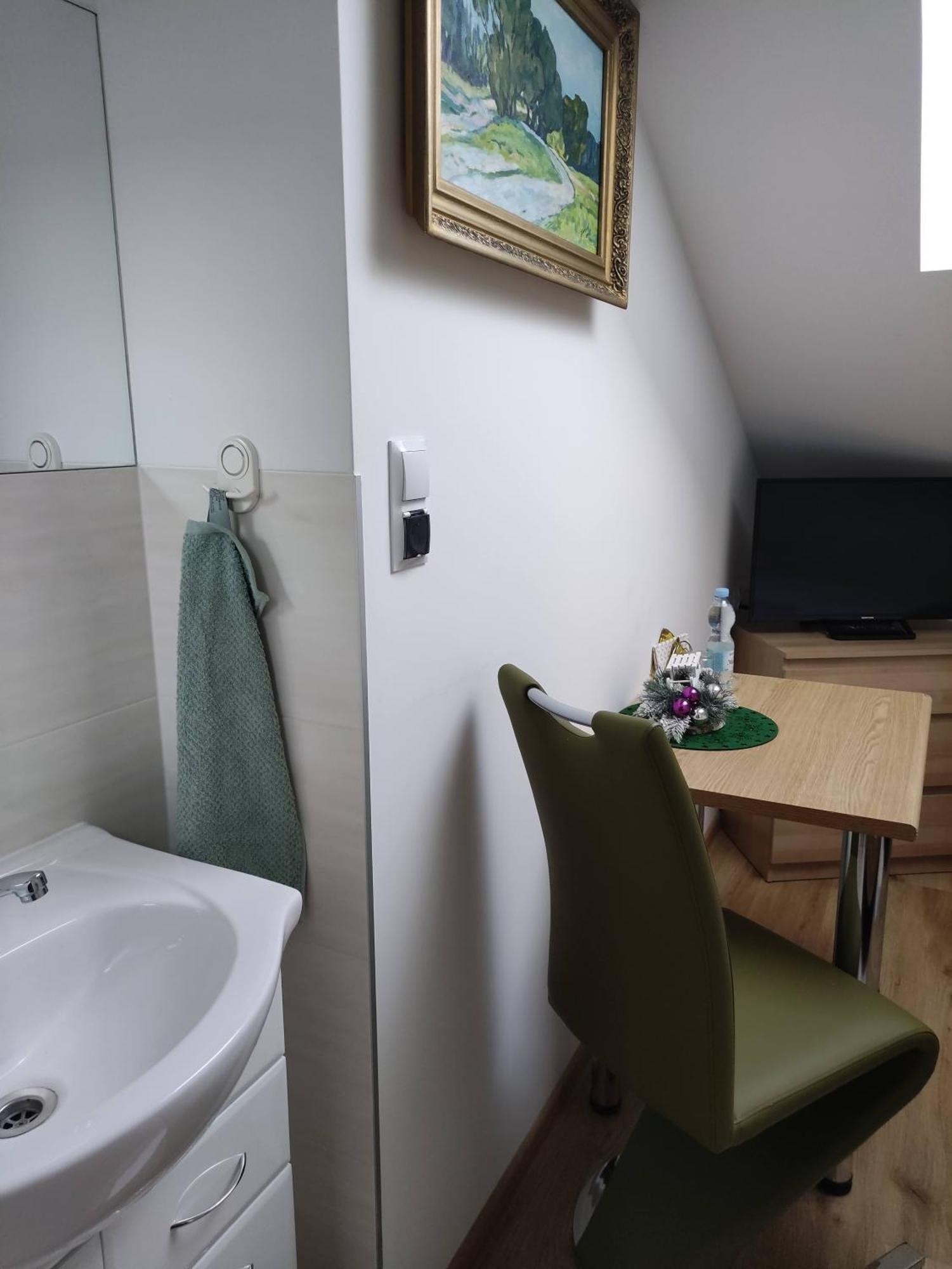 Homestay Strozowka Gorlice Ngoại thất bức ảnh